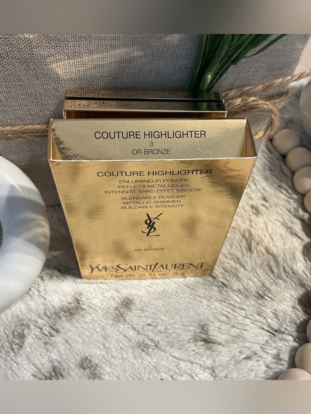 Yves Saint Laurent Couture Highlighter 3 Or Bronze - Gold Packaging